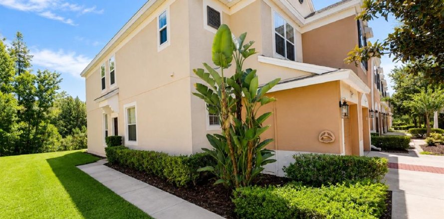 Townhouse in Wesley Chapel, Florida 3 bedrooms, 143.53 sq.m. № 2225110