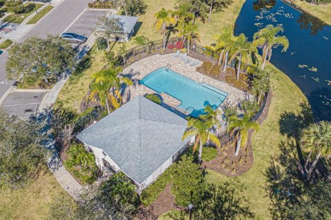 Townhouse in Wesley Chapel, Florida 3 bedrooms, 143.53 sq.m. № 2225110 - photo 8