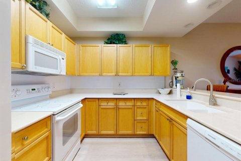 Condo in New Smyrna Beach, Florida, 3 bedrooms  № 2109080 - photo 22