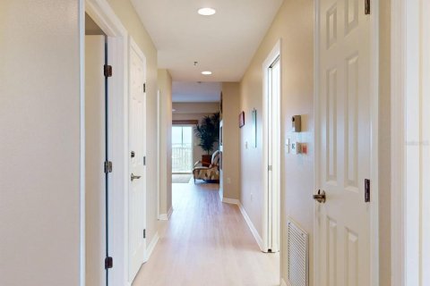 Condo in New Smyrna Beach, Florida, 3 bedrooms  № 2109080 - photo 21