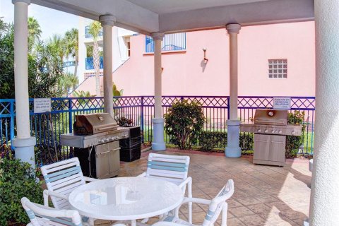 Condo in New Smyrna Beach, Florida, 3 bedrooms  № 2109080 - photo 10
