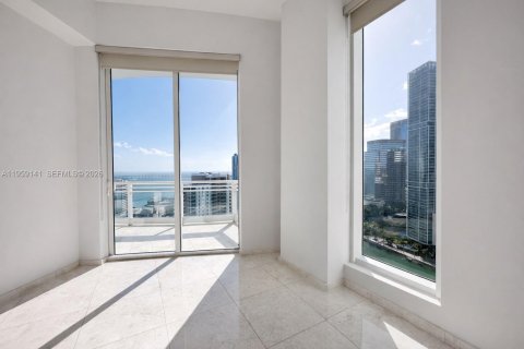 Copropriété à vendre à Miami, Floride: 2 chambres, 123.19 m2 № 2024582 - photo 7