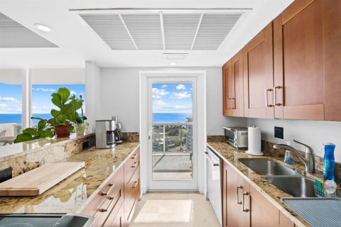 Copropriété à louer à Fort Lauderdale, Floride: 2 chambres, 102.19 m2 № 2174244 - photo 7