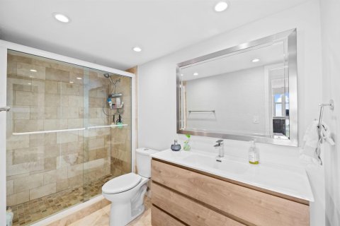 Copropriété à louer à Fort Lauderdale, Floride: 2 chambres, 102.19 m2 № 2174244 - photo 15