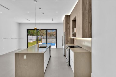 Copropriété à vendre à Miami, Floride: 4 chambres № 1714895 - photo 11