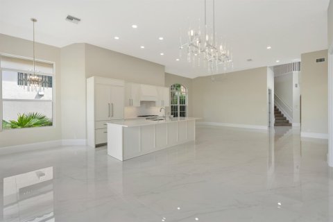 House in Palm Beach Gardens, Florida 5 bedrooms, 282.33 sq.m. № 2088147 - photo 27