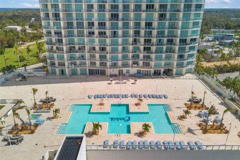 Condo in Fort Myers, Florida, 2 bedrooms  № 1420736 - photo 3