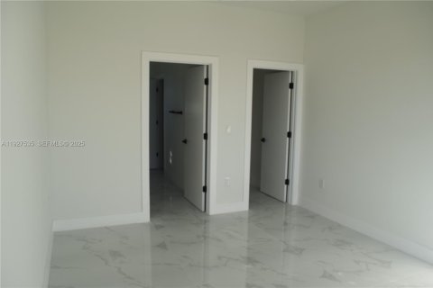 Villa ou maison à vendre à Lehigh Acres, Floride: 3 chambres № 1987985 - photo 24