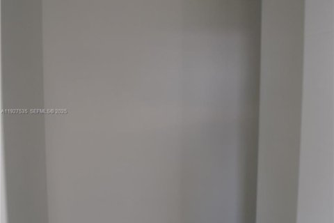 Villa ou maison à vendre à Lehigh Acres, Floride: 3 chambres № 1987985 - photo 26