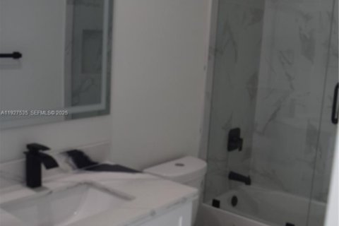 Villa ou maison à vendre à Lehigh Acres, Floride: 3 chambres № 1987985 - photo 19