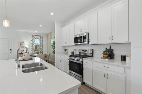 Villa ou maison à vendre à Apollo Beach, Floride: 3 chambres, 163.51 m2 № 2337351 - photo 3