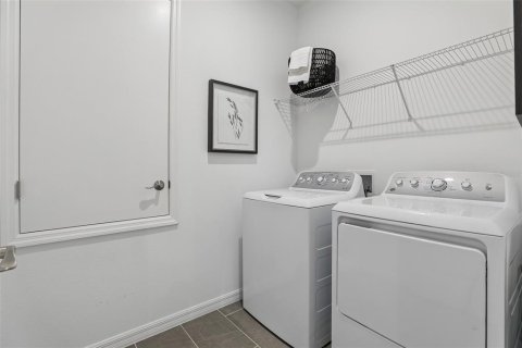 Villa ou maison à vendre à Apollo Beach, Floride: 3 chambres, 163.51 m2 № 2337351 - photo 30