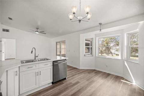 Casa en venta en Ocala, Florida, 3 dormitorios, 140.38 m2 № 2226765 - foto 7
