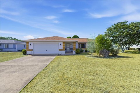 Casa en Ocala, Florida 3 dormitorios, 140.38 m2 № 2226765