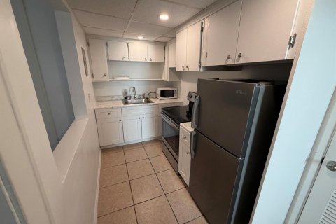 Immobilier commercial à vendre à Fort Lauderdale, Floride № 2083694 - photo 17