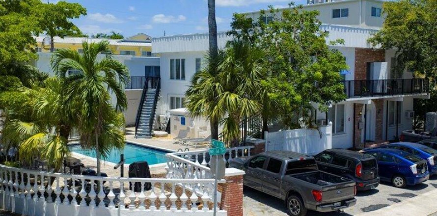 Immobilier commercial à Fort Lauderdale, Floride № 2083694