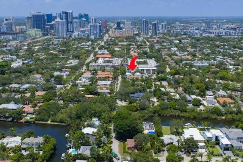 Immobilier commercial à vendre à Fort Lauderdale, Floride № 2083694 - photo 7