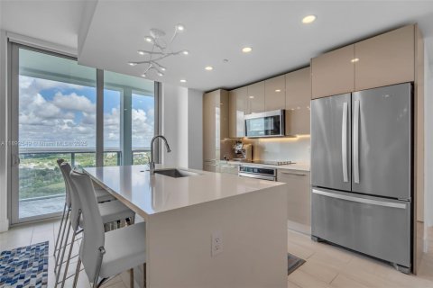 Copropriété à vendre à Sunrise, Floride: 3 chambres, 117.24 m2 № 1947201 - photo 9