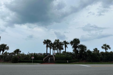 Condo in Hutchinson Island South, Florida, 2 bedrooms  № 466022 - photo 1