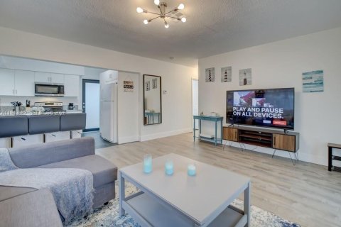 Propiedad comercial en venta en Fort Lauderdale, Florida, 180.69 m2 № 2000794 - foto 16