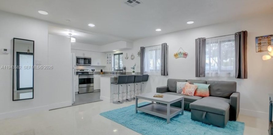 Propiedad comercial en Fort Lauderdale, Florida 180.69 m2 № 2000794