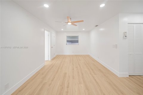 Купить виллу или дом в Бойнтон-Бич, Флорида 3 спальни, 150.87м2, № 2042951 - фото 21