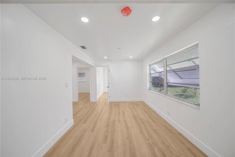 Купить виллу или дом в Бойнтон-Бич, Флорида 3 спальни, 150.87м2, № 2042951 - фото 23