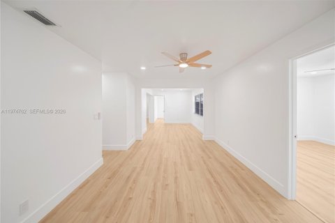 Купить виллу или дом в Бойнтон-Бич, Флорида 3 спальни, 150.87м2, № 2042951 - фото 24