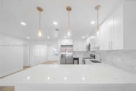 Купить виллу или дом в Бойнтон-Бич, Флорида 3 спальни, 150.87м2, № 2042951 - фото 6