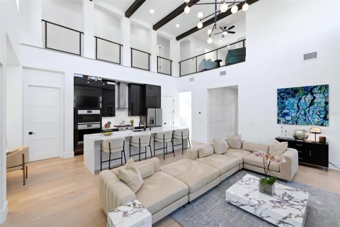Casa en venta en Sarasota, Florida, 5 dormitorios, 338.16 m2 № 2387369 - foto 24