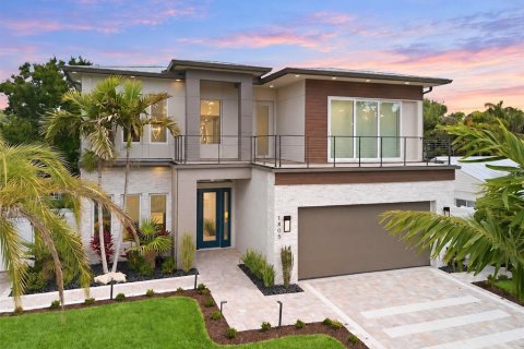 Casa en Sarasota, Florida 5 dormitorios, 338.16 m2 № 2387369