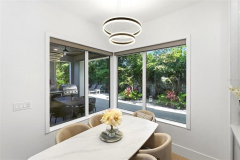 Casa en venta en Sarasota, Florida, 5 dormitorios, 338.16 m2 № 2387369 - foto 30