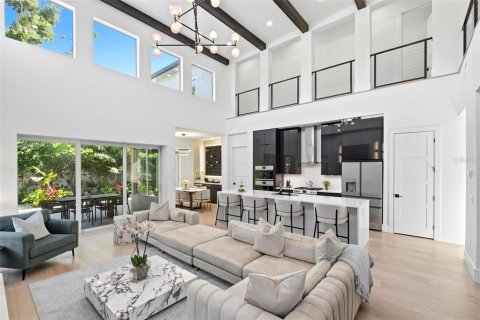 Casa en venta en Sarasota, Florida, 5 dormitorios, 338.16 m2 № 2387369 - foto 22