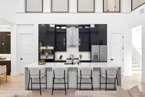 Casa en venta en Sarasota, Florida, 5 dormitorios, 338.16 m2 № 2387369 - foto 23