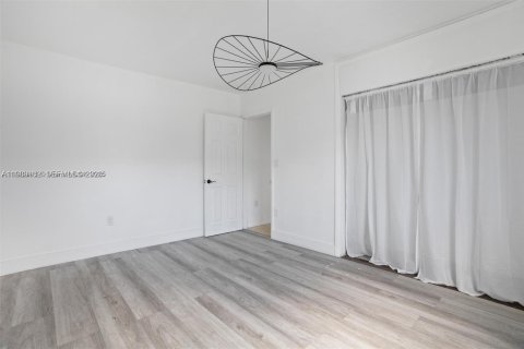 Immobilier commercial à vendre à Miami, Floride: 195.65 m2 № 2053310 - photo 23