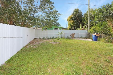 Immobilier commercial à vendre à Miami, Floride: 195.65 m2 № 2053310 - photo 26