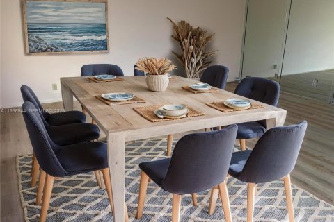 Condominio en venta en Delray Beach, Florida, 2 dormitorios, 83.8 m2 № 2031824 - foto 3