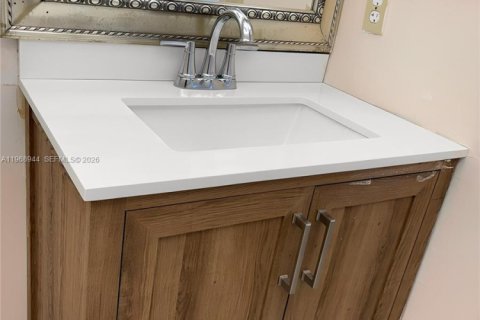 Condominio en venta en Delray Beach, Florida, 2 dormitorios, 83.8 m2 № 2031824 - foto 10