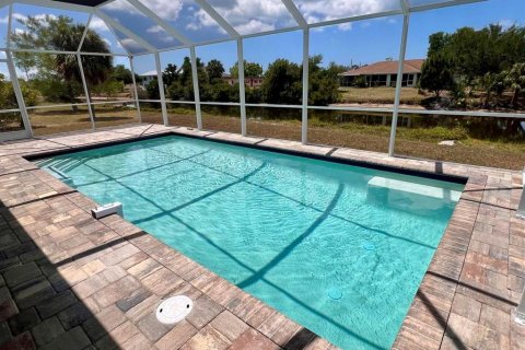 Villa ou maison à vendre à Rotonda, Floride: 4 chambres, 172.98 m2 № 2195410 - photo 23