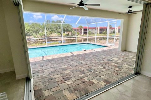 Villa ou maison à vendre à Rotonda, Floride: 4 chambres, 172.98 m2 № 2195410 - photo 15