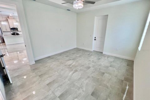 Villa ou maison à vendre à Rotonda, Floride: 4 chambres, 172.98 m2 № 2195410 - photo 30
