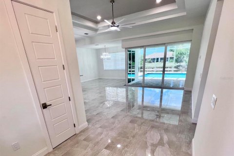 Villa ou maison à vendre à Rotonda, Floride: 4 chambres, 172.98 m2 № 2195410 - photo 20