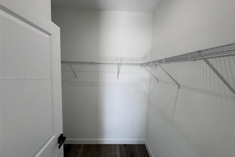 Купить виллу или дом в Кейп-Корал, Флорида 3 спальни, 138.42м2, № 1994152 - фото 16