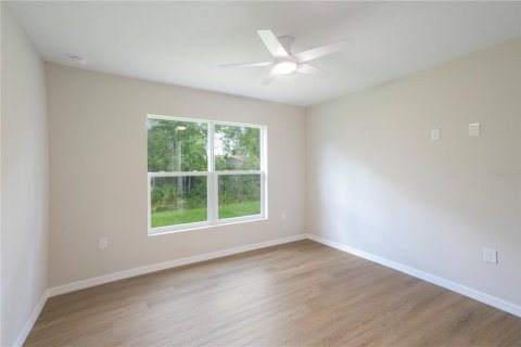 House in Spring Hill, Florida 3 bedrooms, 169.83 sq.m. № 1902104 - photo 11
