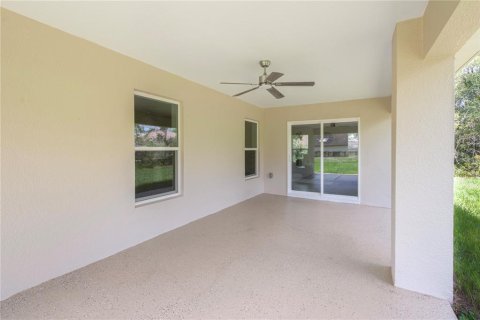 House in Spring Hill, Florida 3 bedrooms, 169.83 sq.m. № 1902104 - photo 29