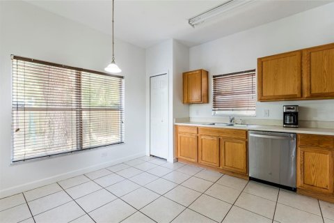 Casa en alquiler en Tampa, Florida, 3 dormitorios, 130.25 m2 № 1910066 - foto 9