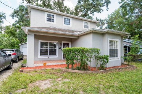 Casa en alquiler en Tampa, Florida, 3 dormitorios, 130.25 m2 № 1910066 - foto 1