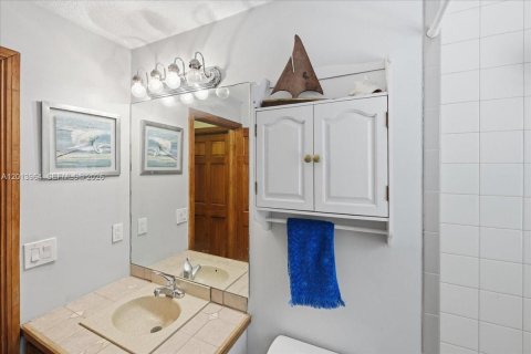 House in Loxahatchee Groves, Florida 5 bedrooms, 185.8 sq.m. № 2076254 - photo 23