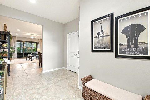 House in Davenport, Florida 3 bedrooms, 189.71 sq.m. № 2395881 - photo 16