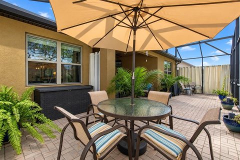 House in Davenport, Florida 3 bedrooms, 189.71 sq.m. № 2395881 - photo 11